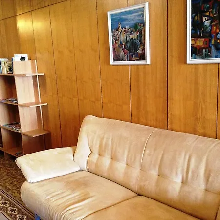 Dom Techniky Hotell *